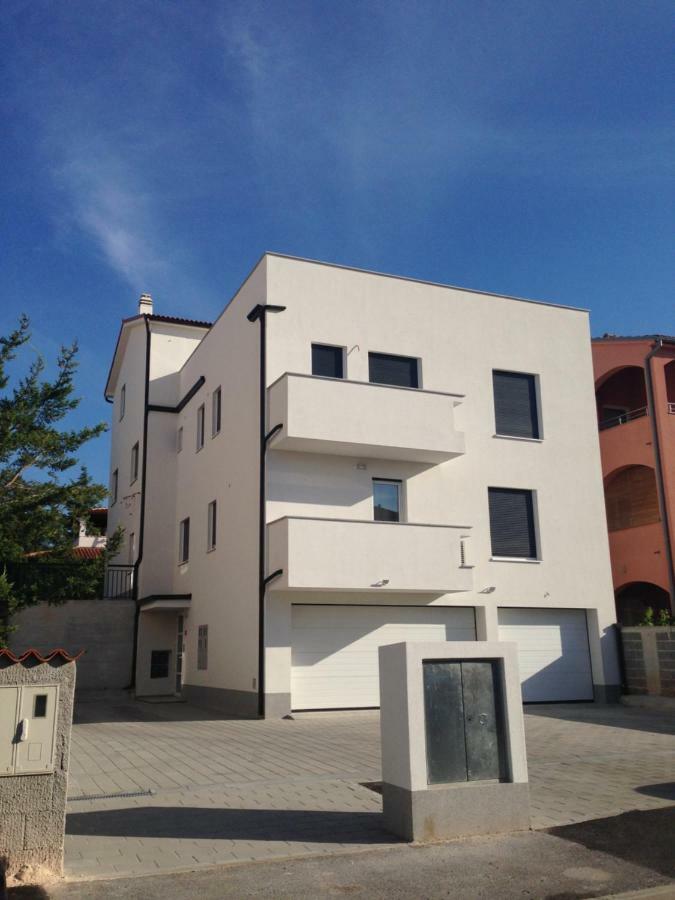Argonauti With Free Parking Apartment Pula Exterior photo